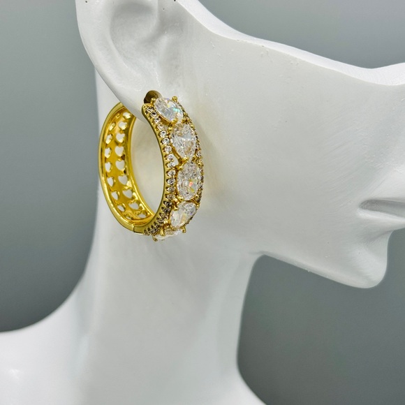 Diamond Hoop Earrings 14k laminated gold - Picture 7 of 8